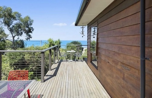 Separation Creek House | 2 Degrees of Separation - Separation Creek