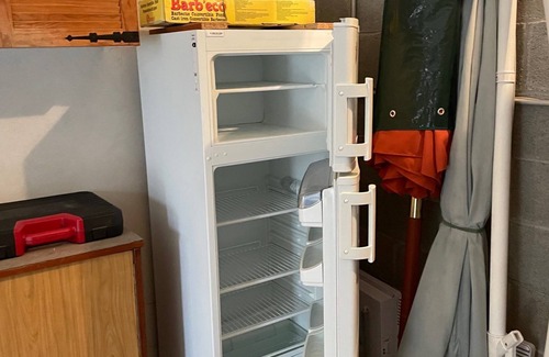 Saint-Pair-sur-Mer House | 2* gite for 4 people in a 5ha private park, 400m from Jullouville beach