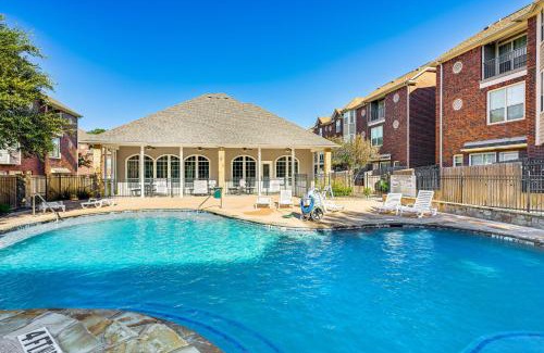 College Station House | 2 Mi to Texas AandM Unit with Pool and Hot Tub Access