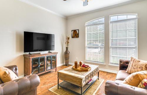 College Station House | 2 Mi to Texas AandM Unit with Pool and Hot Tub Access