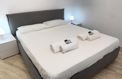 Bergamo Apartment | 2 Min Walk Chorus Life, with 2 Bedrooms and 2 Bath