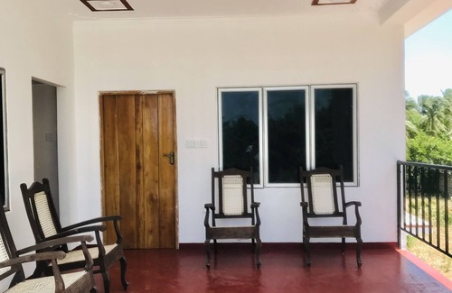 Nilaveli Villa | 2 minutes to the nilaveli beach! Wonderful Experience