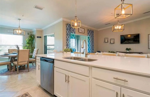 Immokalee Condo | 2 MONTHS MIN STAY Golfer's Retreat-Elegant 2-bdr Condo w Stunning Fairway Views!