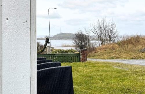 Ockero House | 2 person holiday home in Öckerö-By Traum