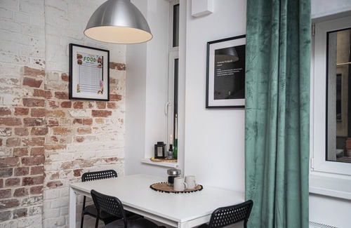 Andrejsala Apartment | 2 Room, 1BR APT for Up to 4 guests in Andrejsala area. River side. Free Parking.