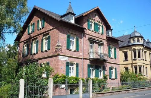 Bad Kissingen Apartment | 2-room apartment/apartment, shower, WC - Haus Häselbarth