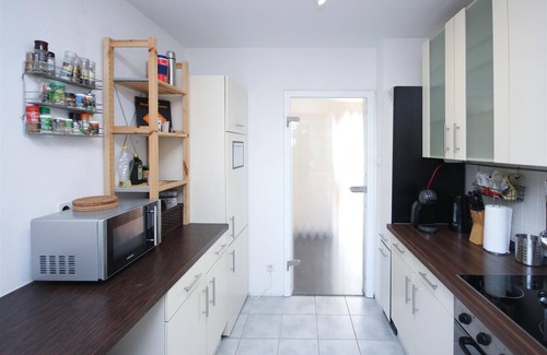 Universitat Apartment | 2 room apartment right in Stuttgart city 6 people