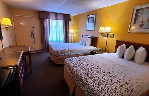 White Springs Hotel | 2-Star Hotel ∙ Quality Inn White Springs Suwanee