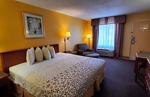 White Springs Hotel | 2-Star Hotel ∙ Quality Inn White Springs Suwanee