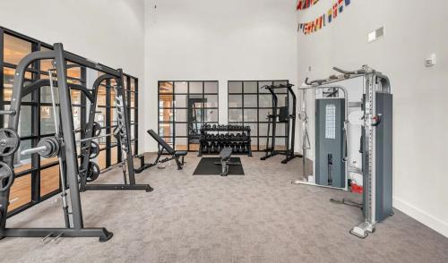 North Chesterfield Apartment | 2 Story Penthouse 2 Balconies, Skyline View, Pool