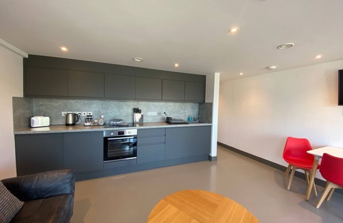 Hele Apartment | 2 The View Ilfracombe seafront (2 Beds)