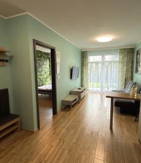 Tychy Apartment | 2 Tyskie Apartamenty z ogródkiem