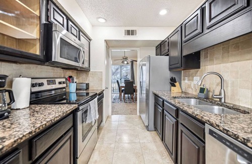 Valley Ranch House | 20% off - 2BD - Pool View - T.home V.Ranch - Irving - i655