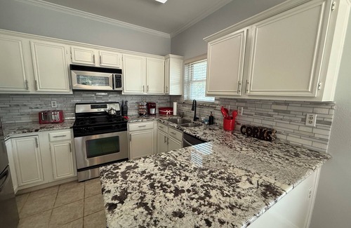 Flower Mound House | 20% OFF 3BD/2BA Entire House Flower Mound FL021