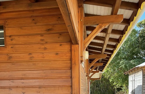 Marie-Galante House | 200 m from the beach traditional wooden house Pleasant house for four people