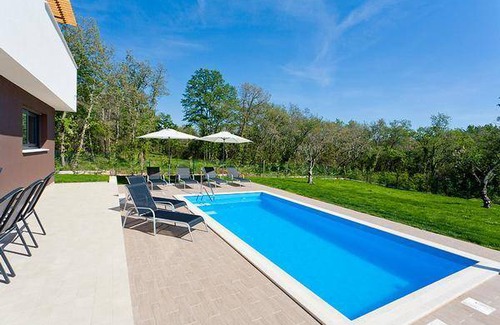 Karigador House | 200 m² House ∙ 4 bedrooms ∙ 8 guests