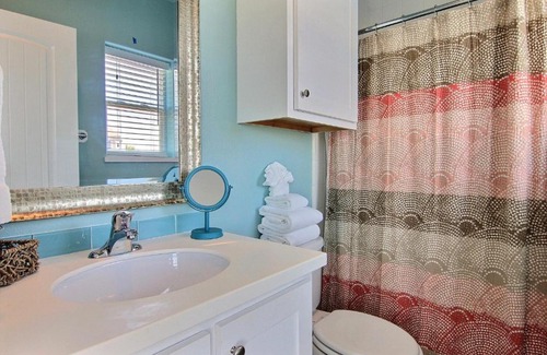 Sand Point House | 2008SP - No Agenda Hacienda