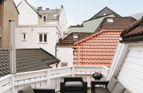 Engen Apartment | 200m to Torgalmenningen & 20 sqm terrace