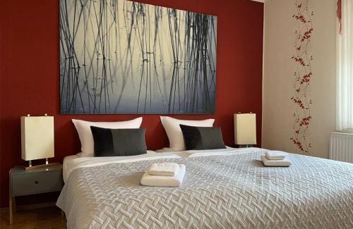 Wolfen Apartment | 200qm großes Ferienhaus zwischen Goitzsche & Wörlitzer Park