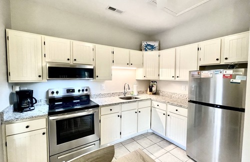 Isle of Palms Condo | #201 Sunset Overlook, 2Br/1Ba, Pool, Pet-Friendly