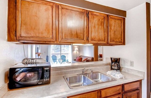 Warrior's Mark West Condo | 2023-24 Mark 9 Condo – 2 Bedroom Breckenridge, CO