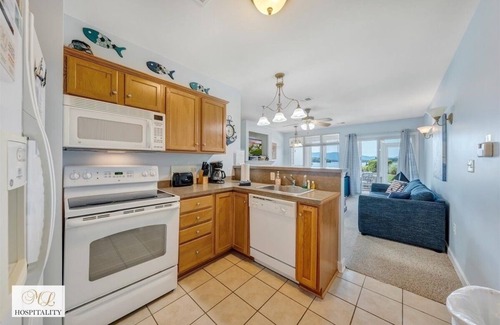 Huddleston Apartment | #206 Pointe - 2 Bedroom Lakefront Condo at Mariners SML