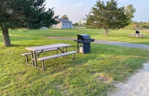 Alburg House | #21 Isle View - Fishing, Sunsets, Beaches, Golfing