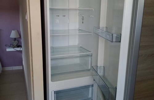 Lorgues Ski Chalet | 25 m2 chalet + screened terrace, private spa, garden, shared pool