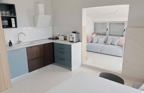 Zambratija Apartment | !25% OFF in October!/Luxury apartment near the sandy beach