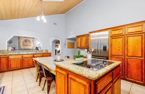 Murrieta House | 25% Off Oct 16-19! Amazing Pool, Hot Tub, V-Ball