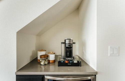 Rosewood House | 25% OFF Weekly New Cozy 4B EVcharger Gym The Haus