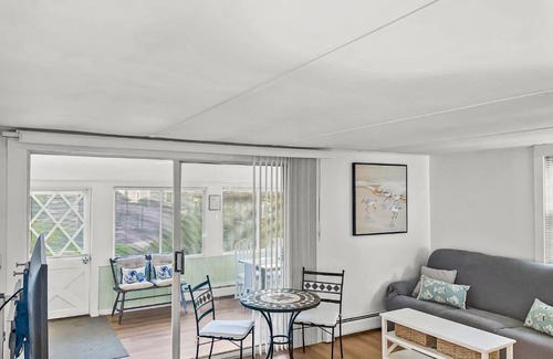 Harwich Port House | 25 Zylpha Road Harwich Port Cape Cod - -Sandpiper Cottage