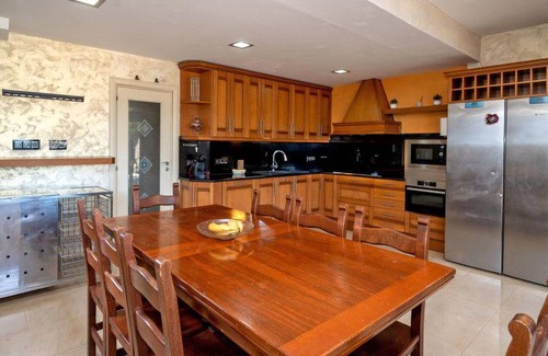 Comarruga House | 253 m² House ∙ 4 bedrooms ∙ 7 guests