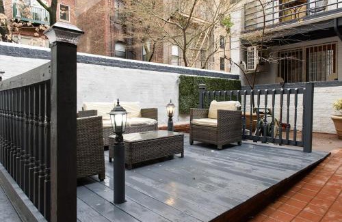 Peter Cooper Village Apartment | 26-3A STUDIO Gramercy W D Outdoor Courtyard