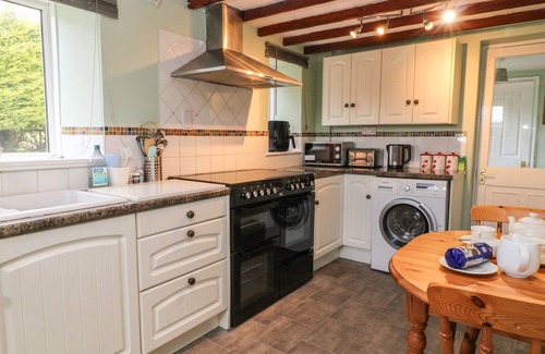 Cranmore House | 26 TANSEY, pet friendly, character holiday cottage in Shepton Mallet