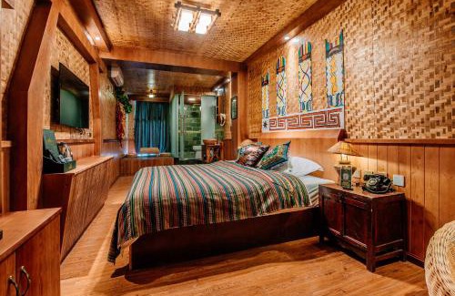 Jinghong Hotel | 26Life Yunnan Ethnic Creative Inn