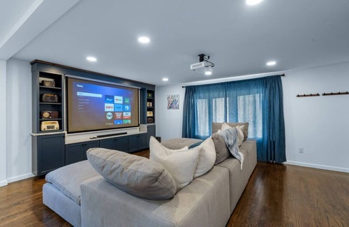 Plantsville House | #27- Luxury Collection