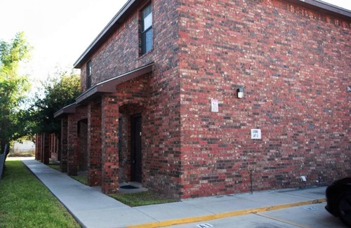 Edinburg Apartment | 2BD 2BT Apartment 1 Min to University Utrgv