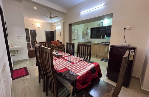 Vadanemelli Apartment | 2BHK rooms for family and friends at Kovalam with nearby backwater and beach.