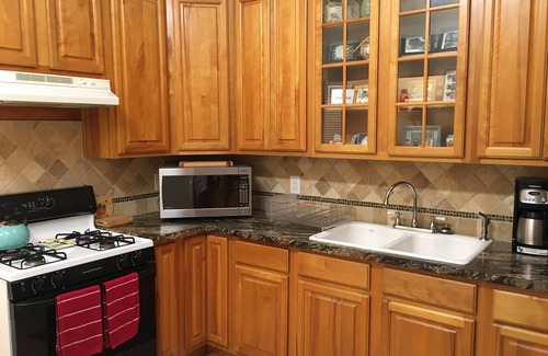 Melbourne Beach Apartment | 2BR Beachside Escape: Ideal for Mid-Term Stays.nWalk to the beach.