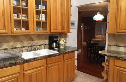 Melbourne Beach Apartment | 2BR Beachside Escape: Ideal for Mid-Term Stays.nWalk to the beach.