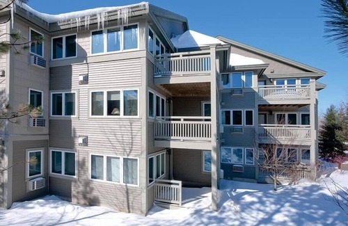 Jeffersonville Condo | 2br Deluxe Mountain Paradise -Smugglers' Notch