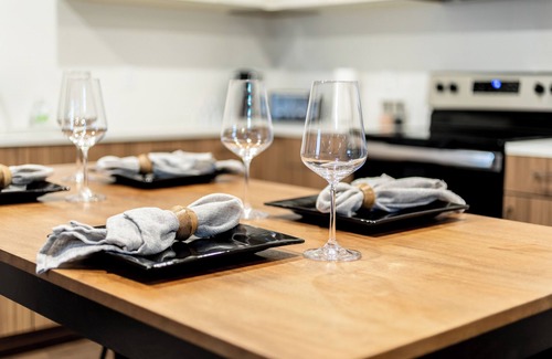 Eighth Avenue Apartment | 2BR, Haven at Gulch Hotel w/Rooftop Pool & Views