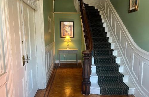 Poughkeepsie Apartment | 2Br Private Victorian Apartment in City location on half acre Sleeps 5