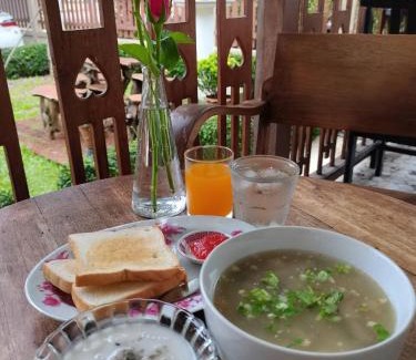 Phetchaburi Bed & Breakfast | 2N Guesthouse