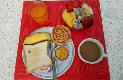 Phetchaburi Bed & Breakfast | 2N Guesthouse