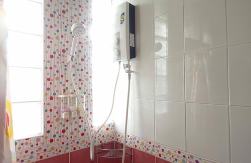 Phetchaburi House | 2N Guesthouse