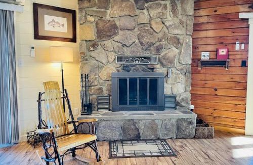 Paradise Point House | 3 Bears Lodge