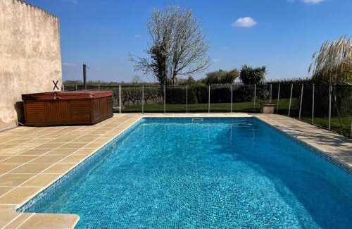 Nantille House | 3 Bed Gite with private pool & garden in Nantille