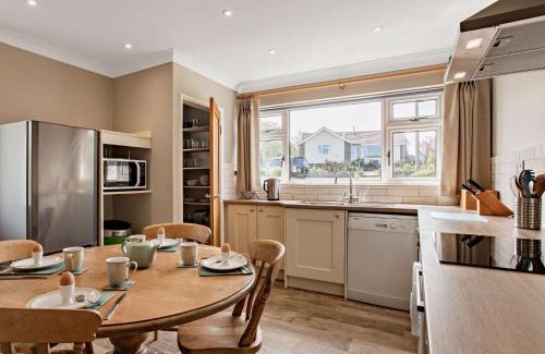 Weybourne House | 3 Bed in Weybourne 78104